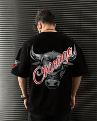 Chicago Bulls Oversized Graphic Tee