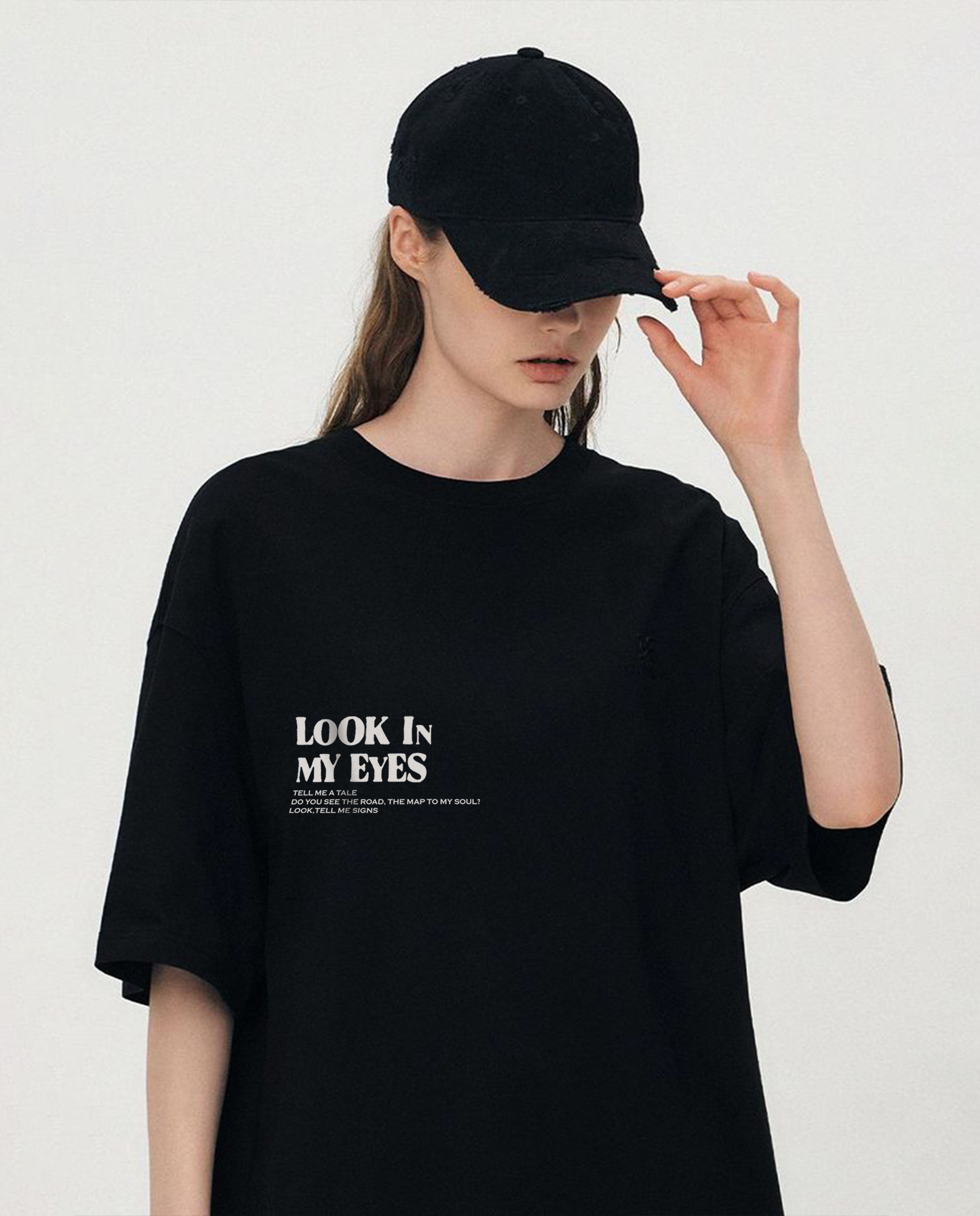 Look In My Eyes Oversized Graphic Tee